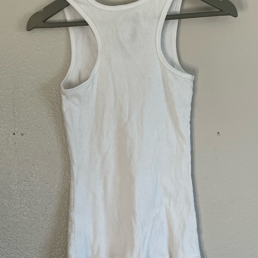 White Tank with Silver Heart Pattern - Picture 2 of 7